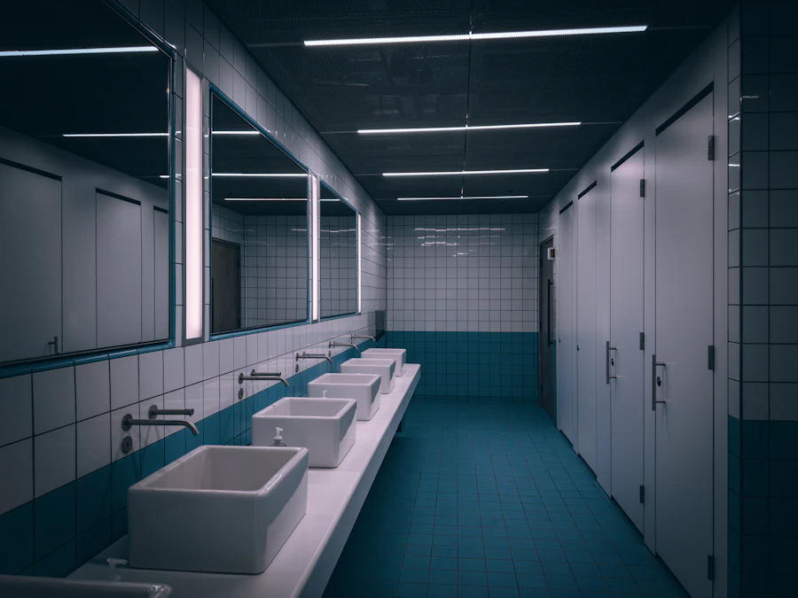 Sanitaires d'entreprise nettoyés à Paris